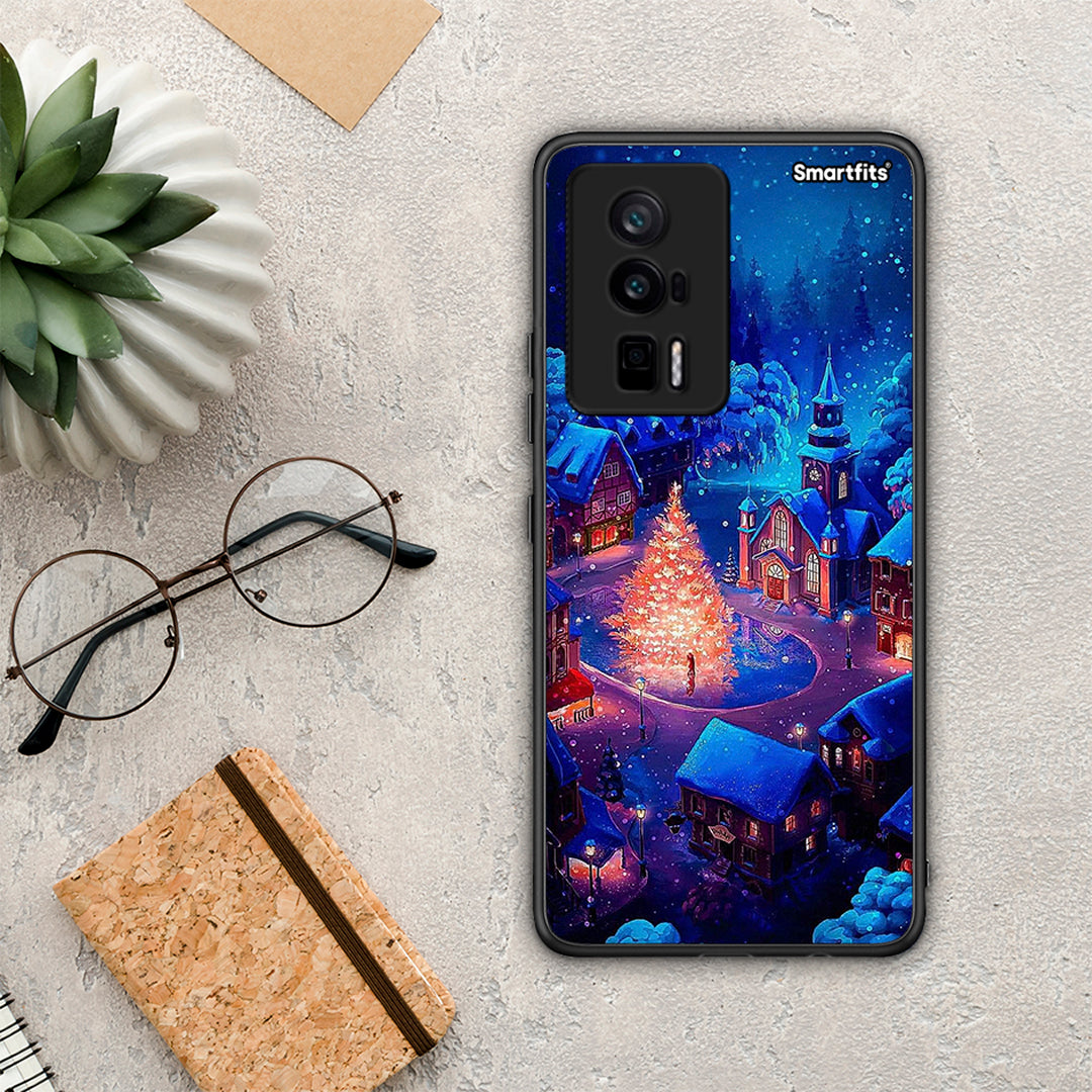 Θήκη Xiaomi Poco F5 Pro / Redmi K60 Pro Xmas Village από τη Smartfits με σχέδιο στο πίσω μέρος και μαύρο περίβλημα | Xiaomi Poco F5 Pro / Redmi K60 Pro Xmas Village Case with Colorful Back and Black Bezels