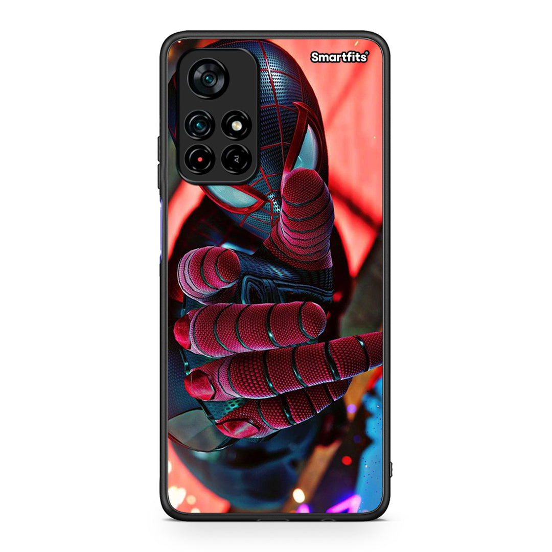 Xiaomi Poco M4 Pro 5G Spider Hand θήκη από τη Smartfits με σχέδιο στο πίσω μέρος και μαύρο περίβλημα | Smartphone case with colorful back and black bezels by Smartfits