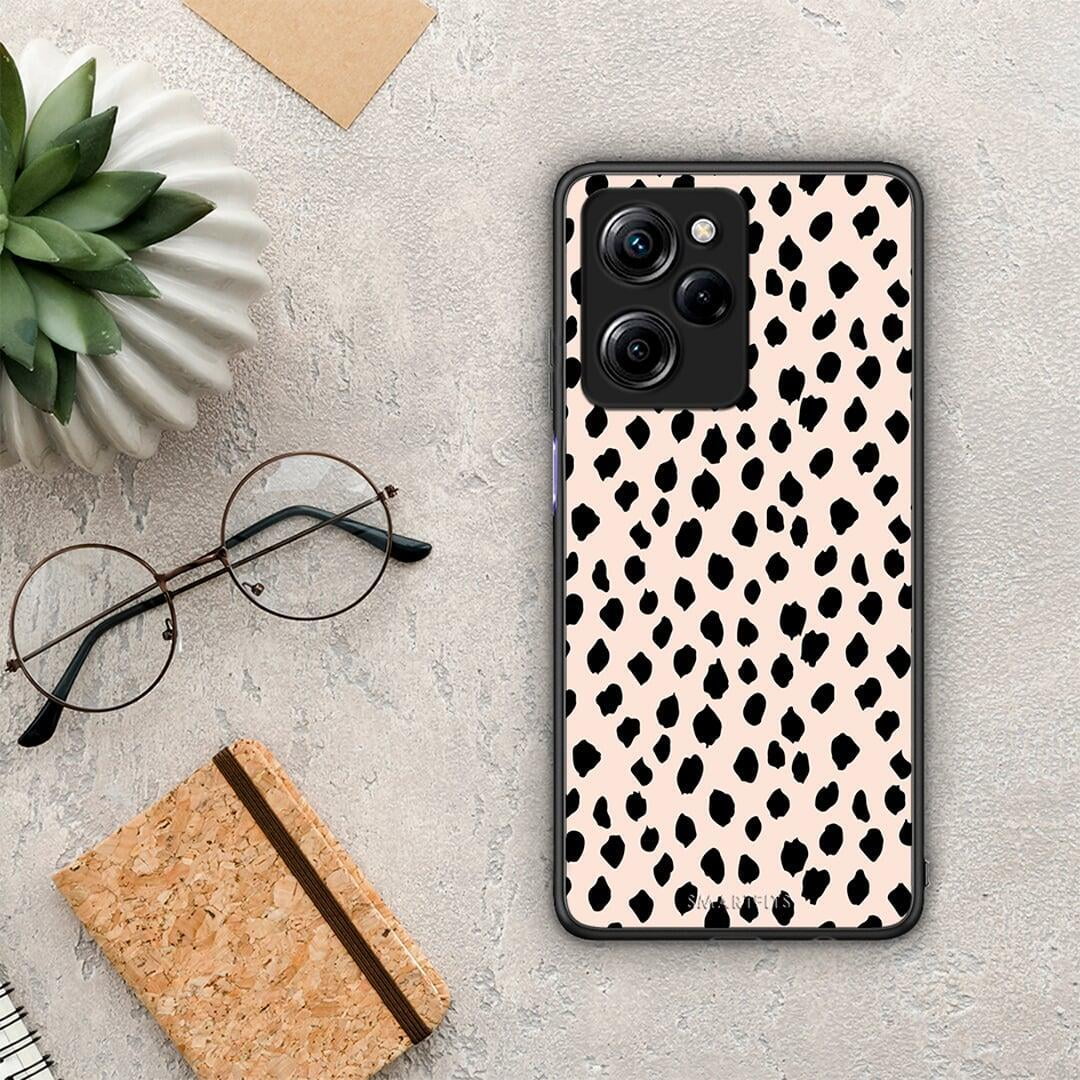 Θήκη Xiaomi Poco X5 Pro 5G Dual New Polka Dots από τη Smartfits με σχέδιο στο πίσω μέρος και μαύρο περίβλημα | Xiaomi Poco X5 Pro 5G Dual New Polka Dots Case with Colorful Back and Black Bezels