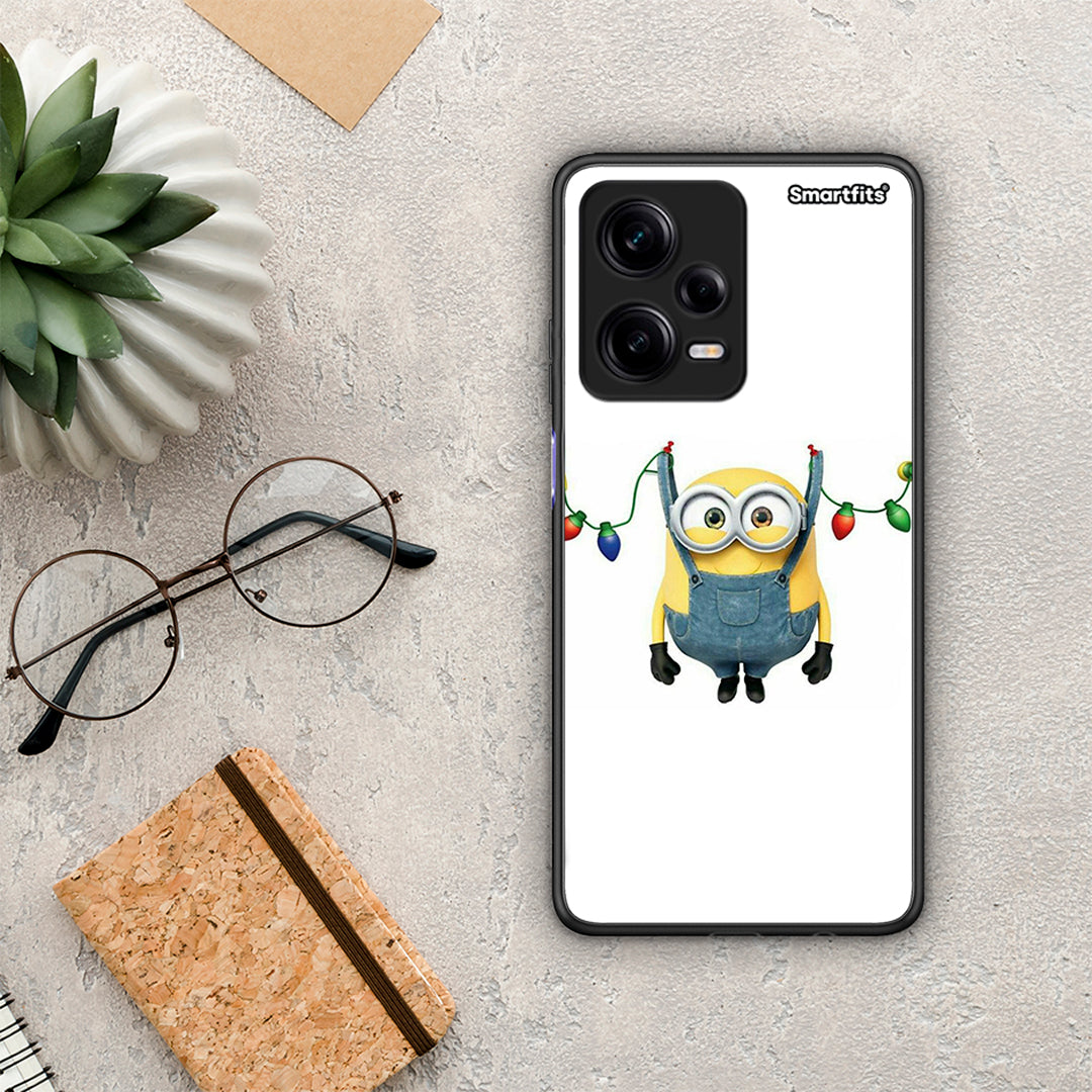 Θήκη Xiaomi Redmi Note 12 Pro 5G Xmas Minion Lights από τη Smartfits με σχέδιο στο πίσω μέρος και μαύρο περίβλημα | Xiaomi Redmi Note 12 Pro 5G Xmas Minion Lights Case with Colorful Back and Black Bezels