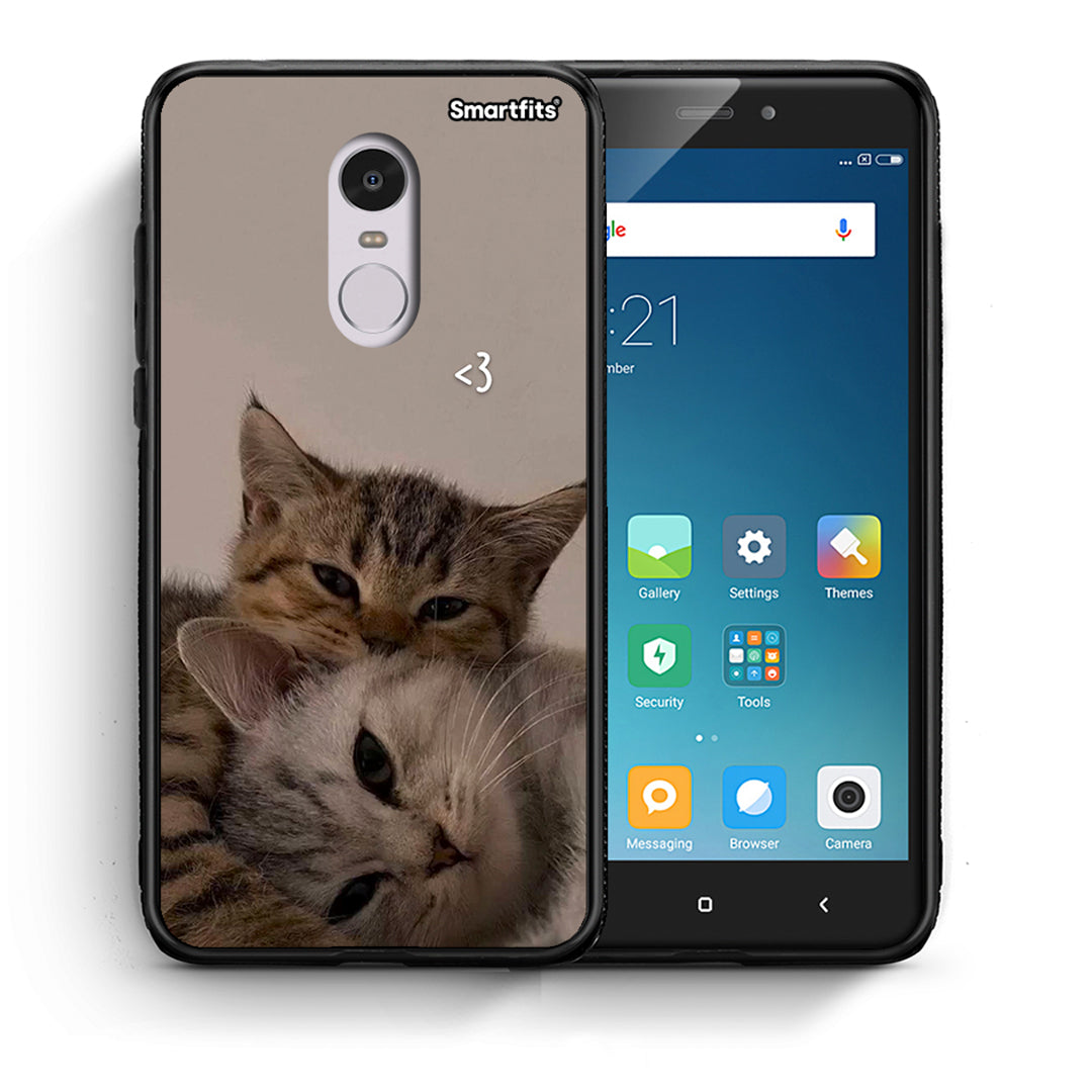 Θήκη Xiaomi Redmi 5 Cats In Love από τη Smartfits με σχέδιο στο πίσω μέρος και μαύρο περίβλημα | Xiaomi Redmi 5 Cats In Love case with colorful back and black bezels
