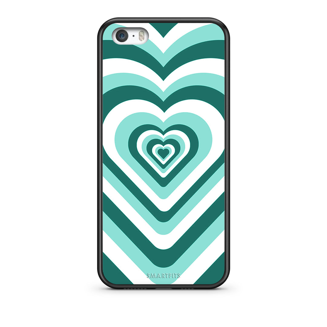 iPhone 5/5s/SE Green Hearts θήκη από τη Smartfits με σχέδιο στο πίσω μέρος και μαύρο περίβλημα | Smartphone case with colorful back and black bezels by Smartfits
