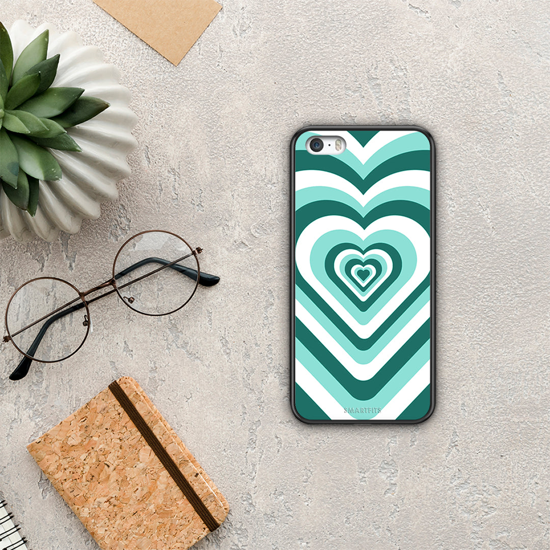 Green Hearts - iPhone 5 / 5s / SE case