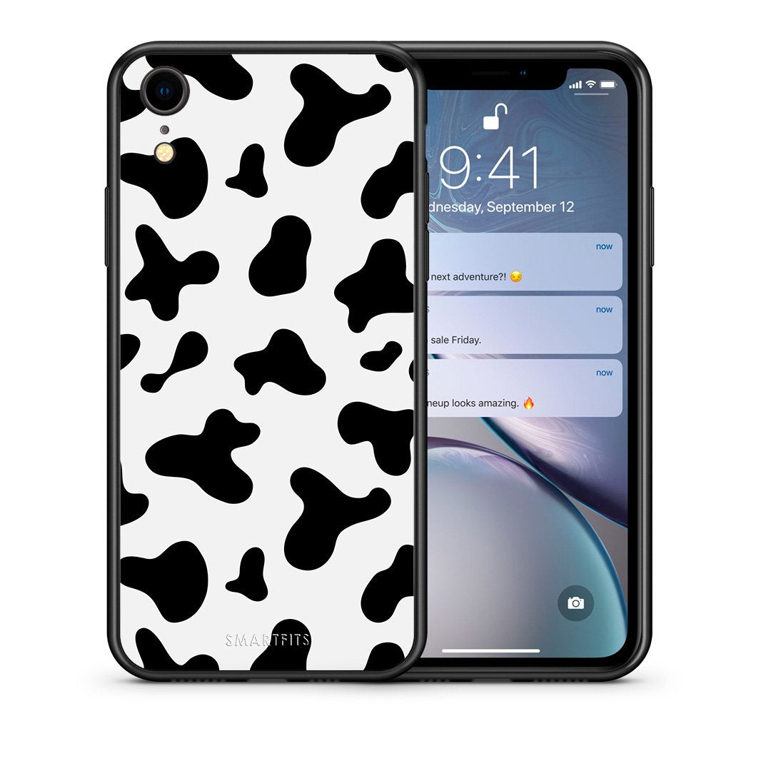 Θήκη iPhone XR Cow Print από τη Smartfits με σχέδιο στο πίσω μέρος και μαύρο περίβλημα | iPhone XR Cow Print case with colorful back and black bezels