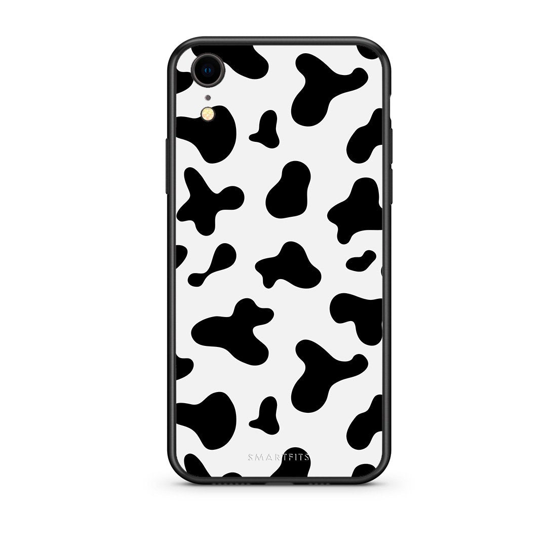 iphone xr Cow Print θήκη από τη Smartfits με σχέδιο στο πίσω μέρος και μαύρο περίβλημα | Smartphone case with colorful back and black bezels by Smartfits