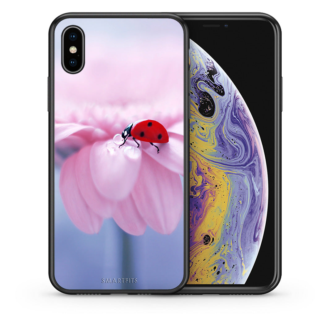 Θήκη iPhone Xs Max Ladybug Flower από τη Smartfits με σχέδιο στο πίσω μέρος και μαύρο περίβλημα | iPhone Xs Max Ladybug Flower case with colorful back and black bezels